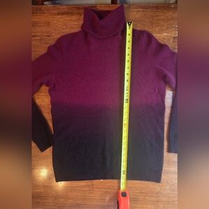 XL 100% 2-Ply Cashmere turtleneck Sweater, brand is "C by Bloomingdale's